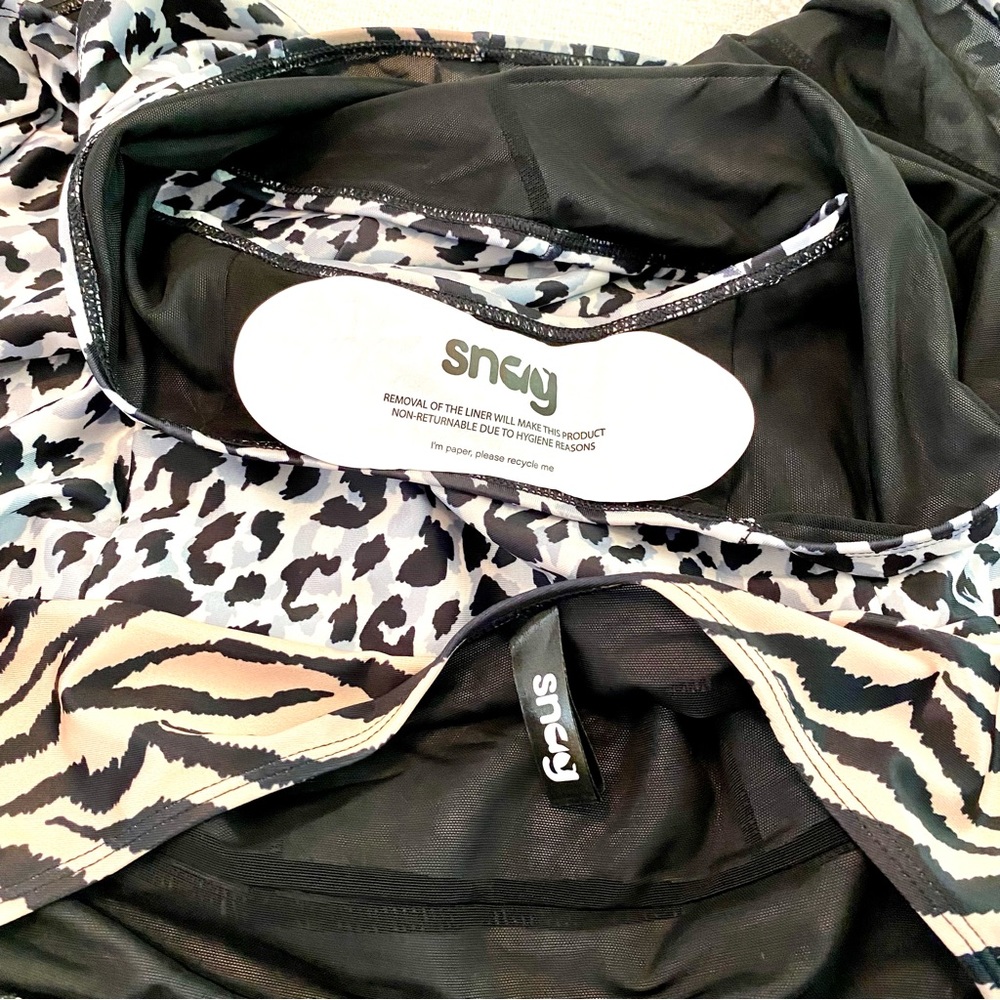 SNAG Tights Brand Swimsuit in Fortune & Glory Halter Animal Print Size F - 16/18 - Picture 10 of 15